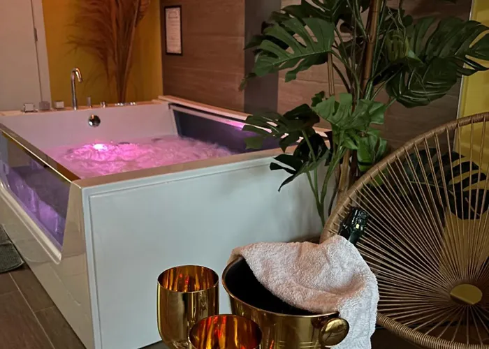 Le Bovary Safari Heron