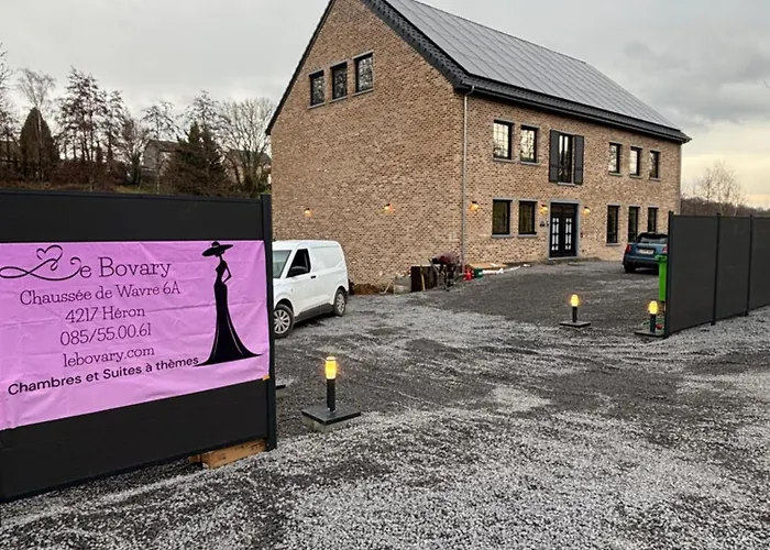 Le Bovary Safari Hotel Heron